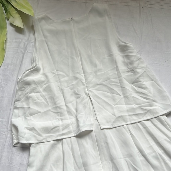 ⭐️tiered Asymmetrical Overlay Loose Fitting Romper⭐️ - Picture 8 of 8